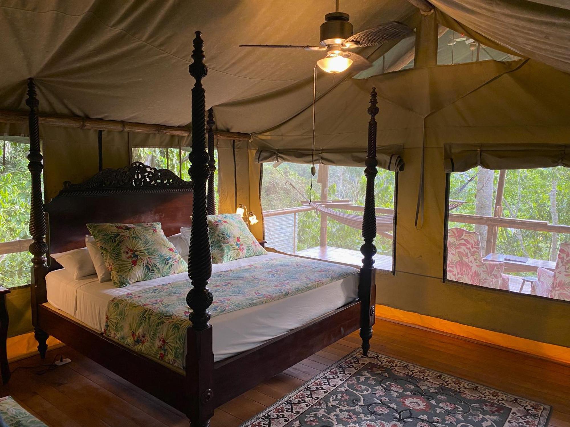 Colina Secreta - Glamping And Villas Puerto Viejo de Talamanca ภายนอก รูปภาพ