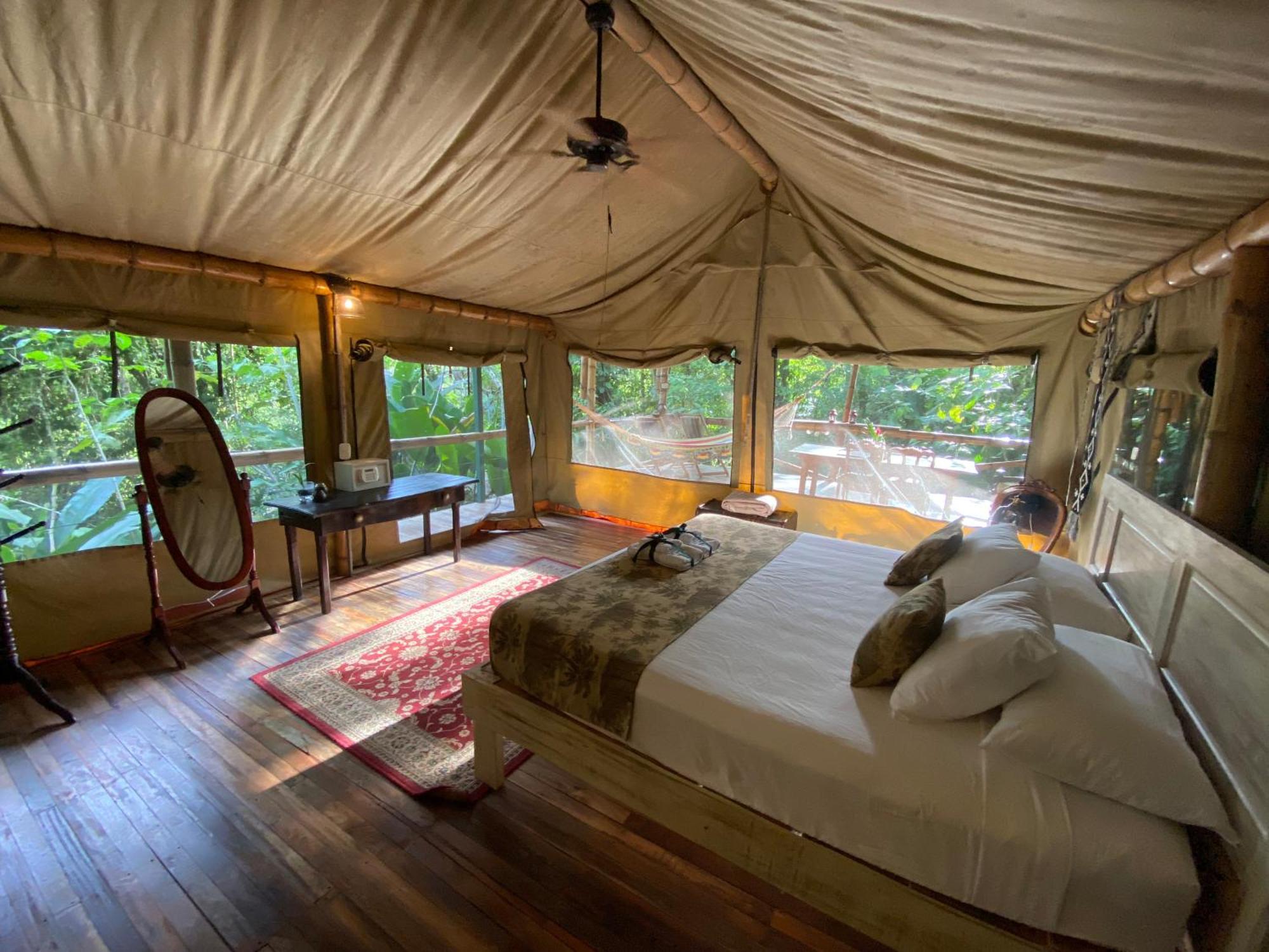 Colina Secreta - Glamping And Villas Puerto Viejo de Talamanca ภายนอก รูปภาพ