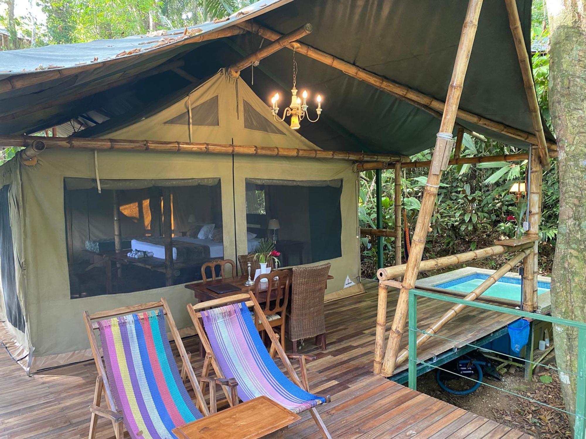 Colina Secreta - Glamping And Villas Puerto Viejo de Talamanca ภายนอก รูปภาพ